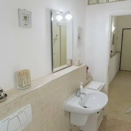 Biennale Bianco & Rosso * Венеция