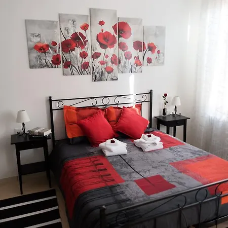 Apartamento Biennale Bianco & Rosso *