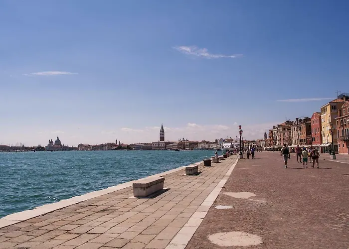 Biennale Bianco & Rosso *