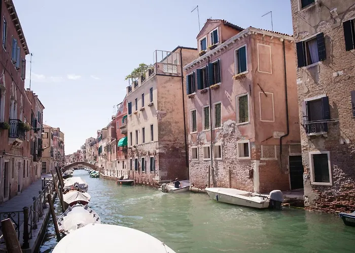 Biennale Bianco & Rosso Appartement