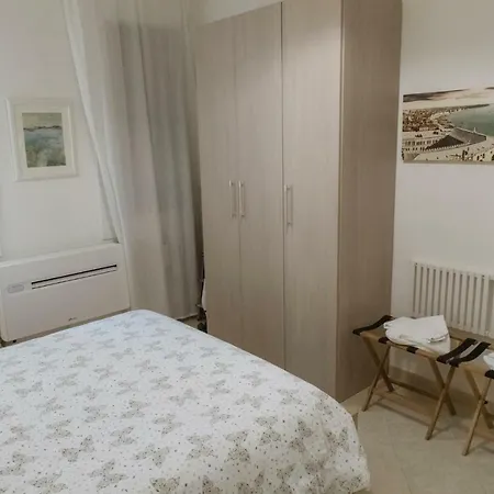 Biennale Bianco & Rosso * Venedig